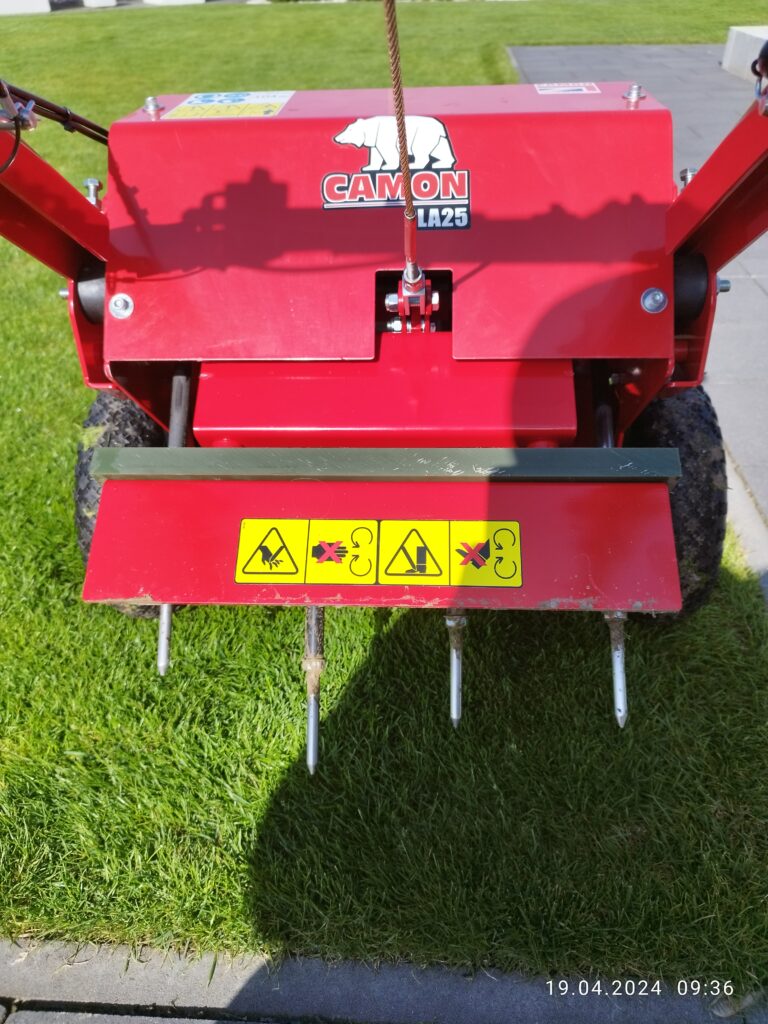 Aeracja trawnika Łódź